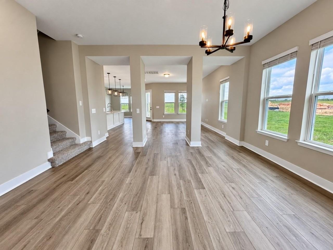 16477 Silver Brook Way - Photo 7 of 31