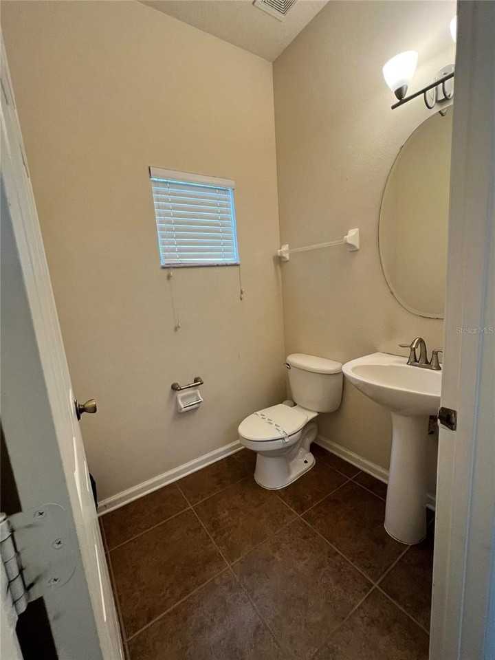 6058 Twain St #101 - Photo 5 of 15