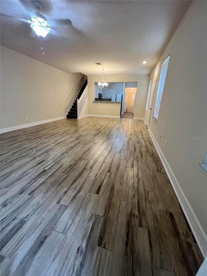 6058 Twain St #101 - Photo 7 of 15