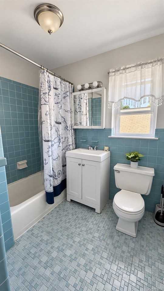 19507 37th Ave - Photo 4 of 4