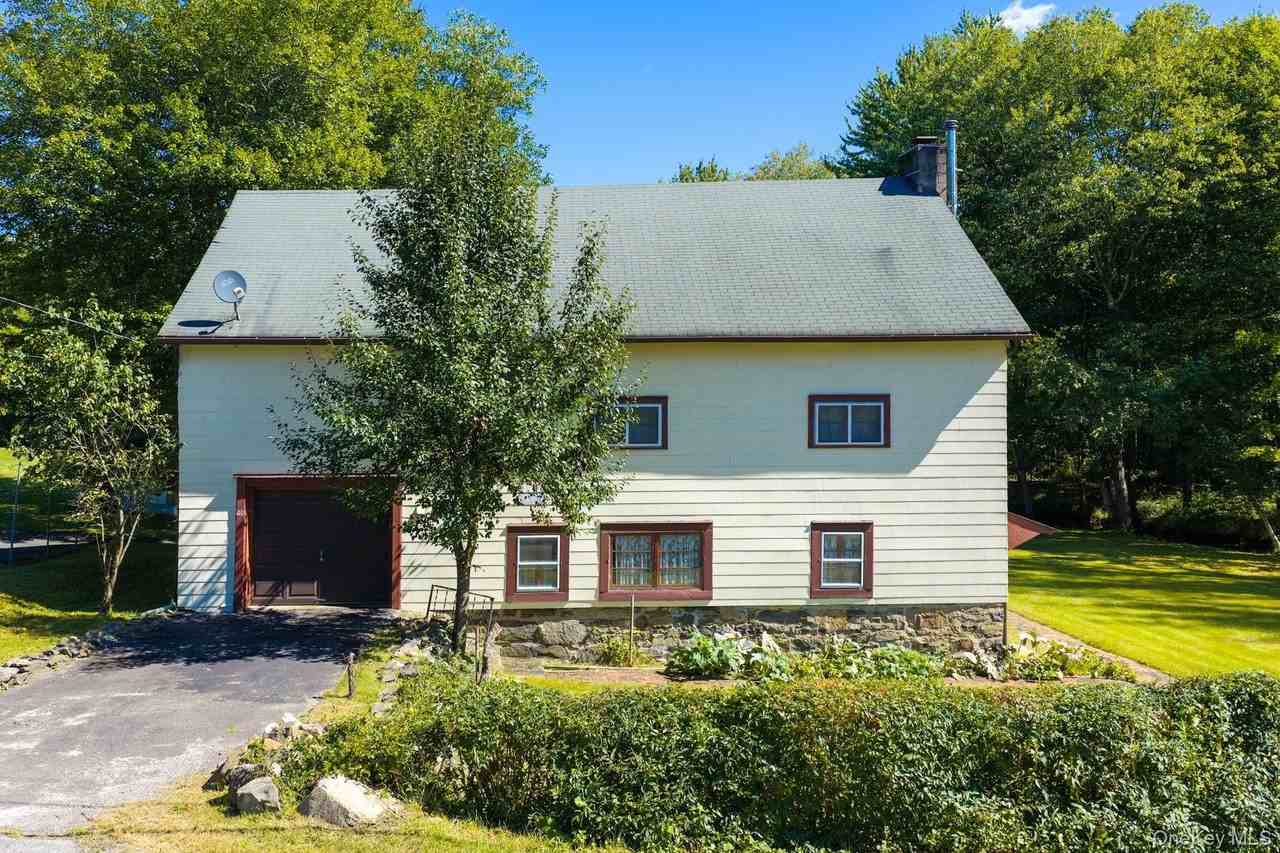208 White Bridge Rd - Photo 4 of 50