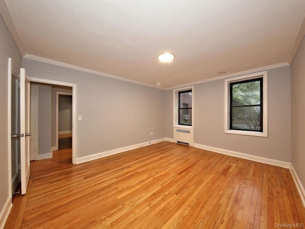 111 Larchmont Acres Apt A #1A - Photo 3 of 7
