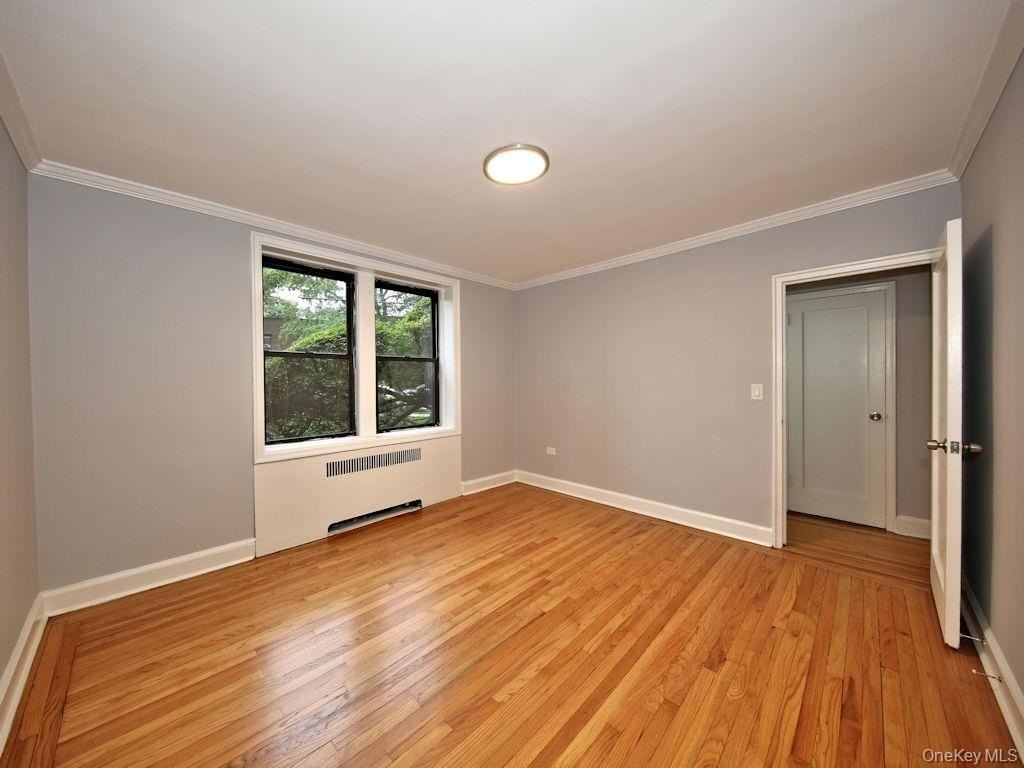 111 Larchmont Acres Apt A #1A - Photo 5 of 7