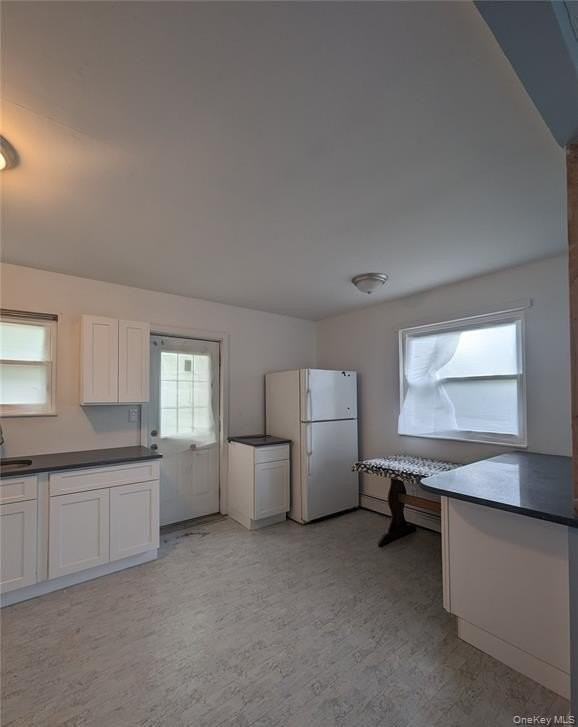 544 Meade Ave - Photo 5 of 11