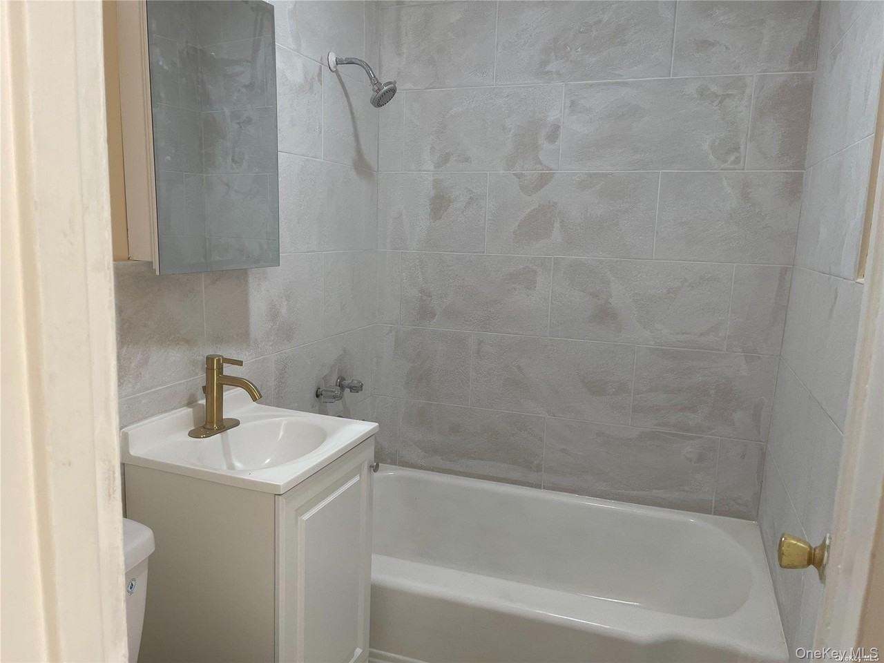 21411B Hillside Ave #2ndFL - Photo 3 of 7
