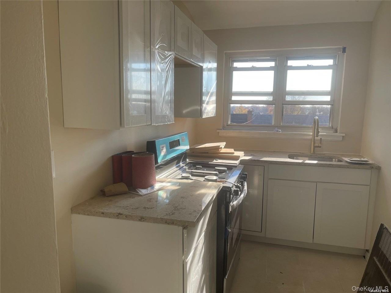 21411B Hillside Ave #2ndFL - Photo 5 of 7