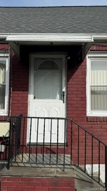 26415 82nd Ave #2ndFL - Photo 2 of 10