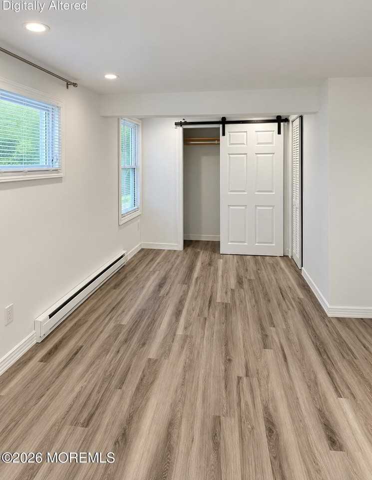 515 West St - Photo 7 of 8