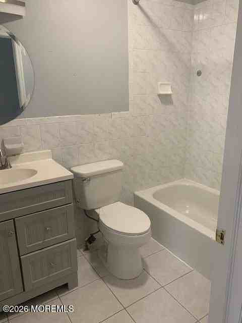 207 Hutton St #2 - Photo 6 of 15
