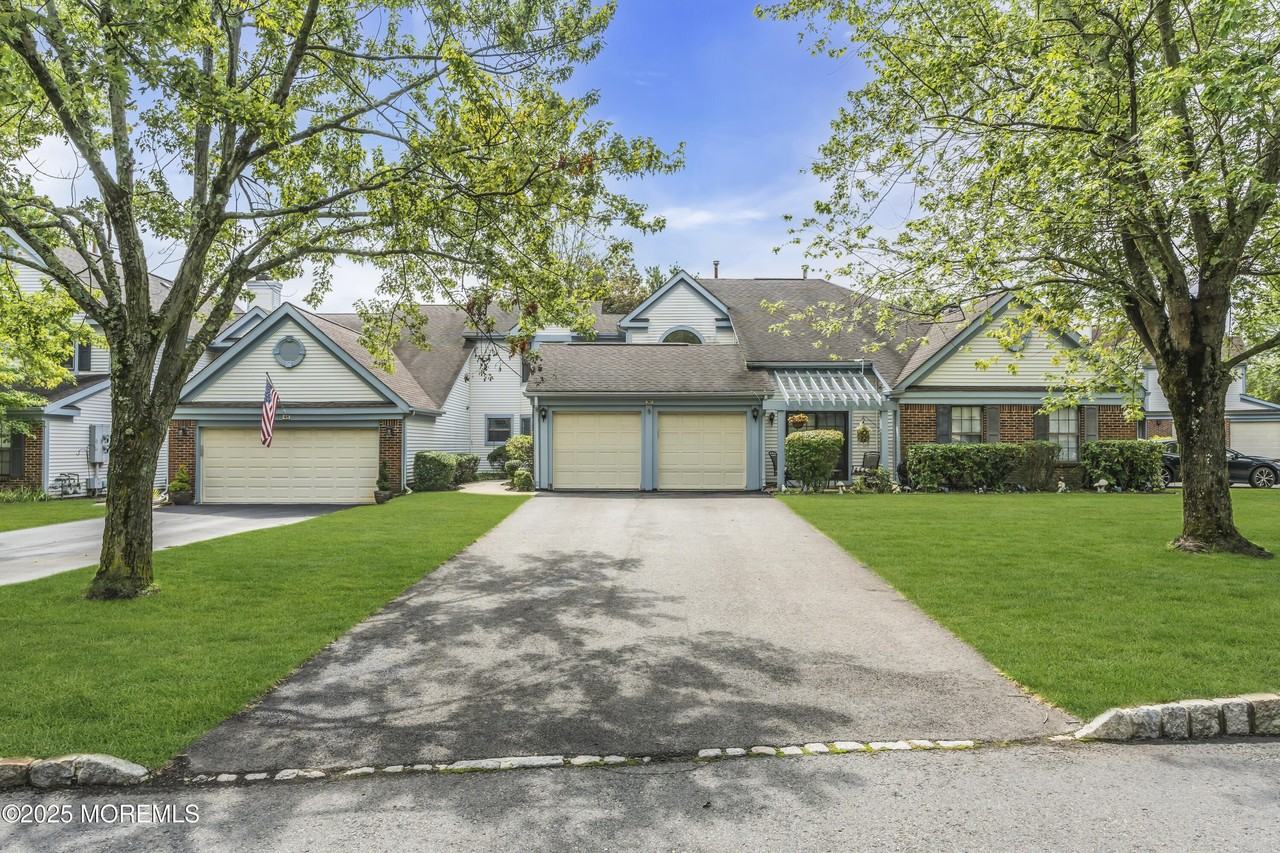 50 Gimbel Pl - Photo 3 of 50