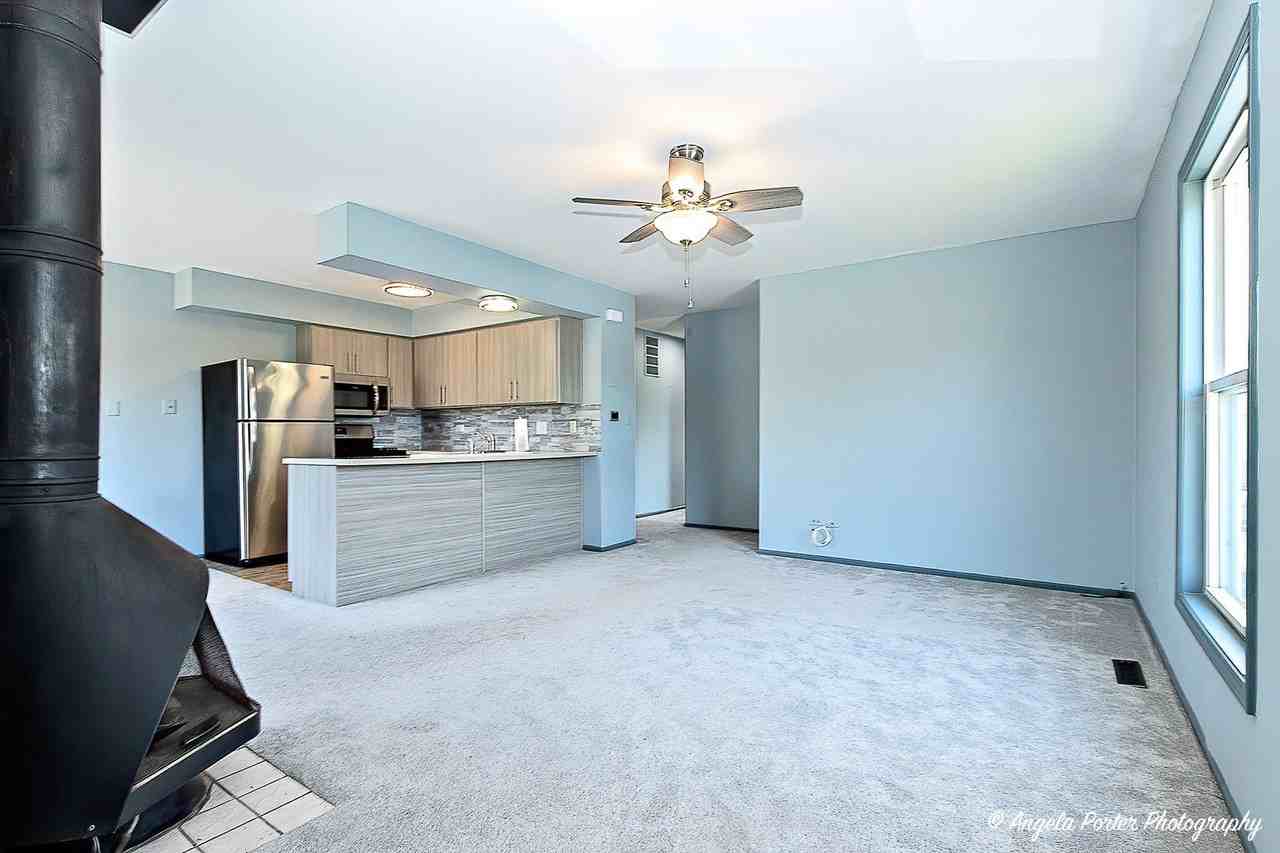 1402 Inverrary Ln #1402 - Photo 2 of 20