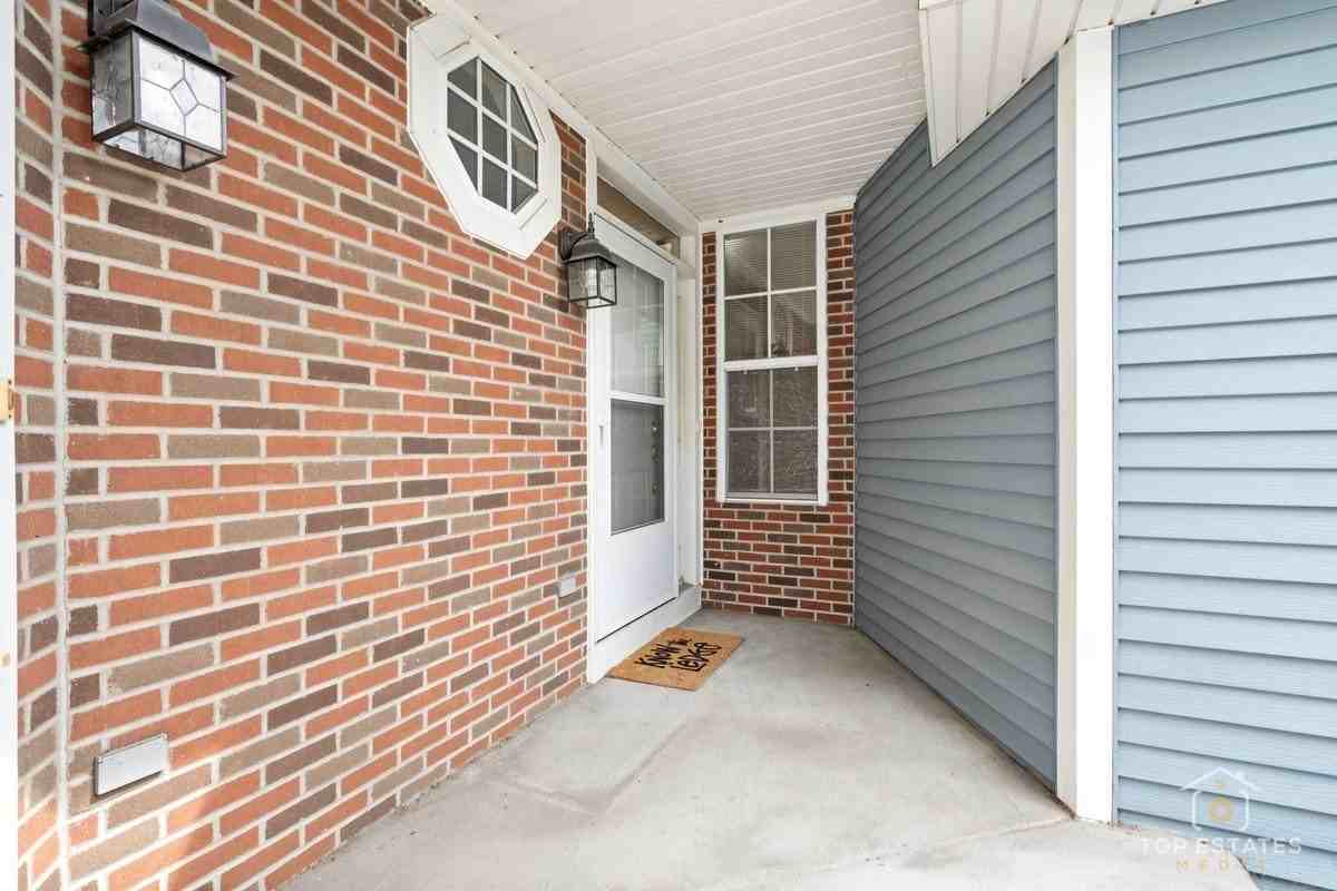 5580 Lavender Ct #5580 - Photo 3 of 21