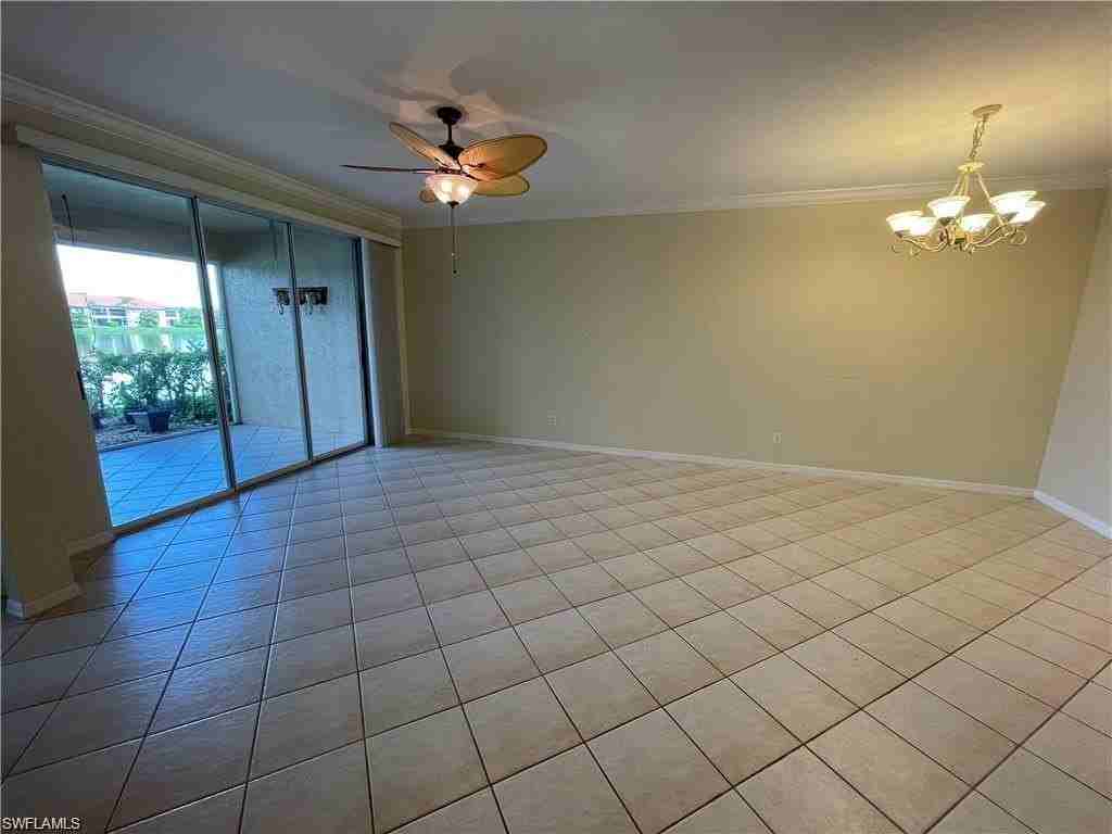 6368 Huntington Lakes Cir #102 - Photo 3 of 27
