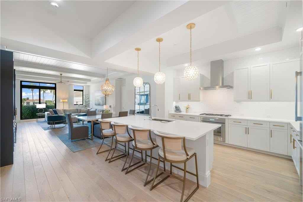 875 6th Ave S #304 - Photo 6 of 40
