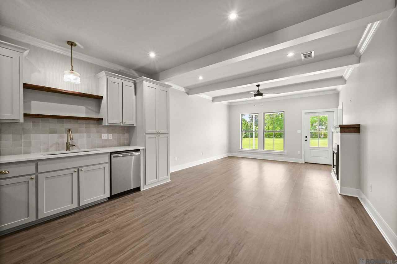 8007 Arnold Road - 6D - 6D #6D - Photo 5 of 14