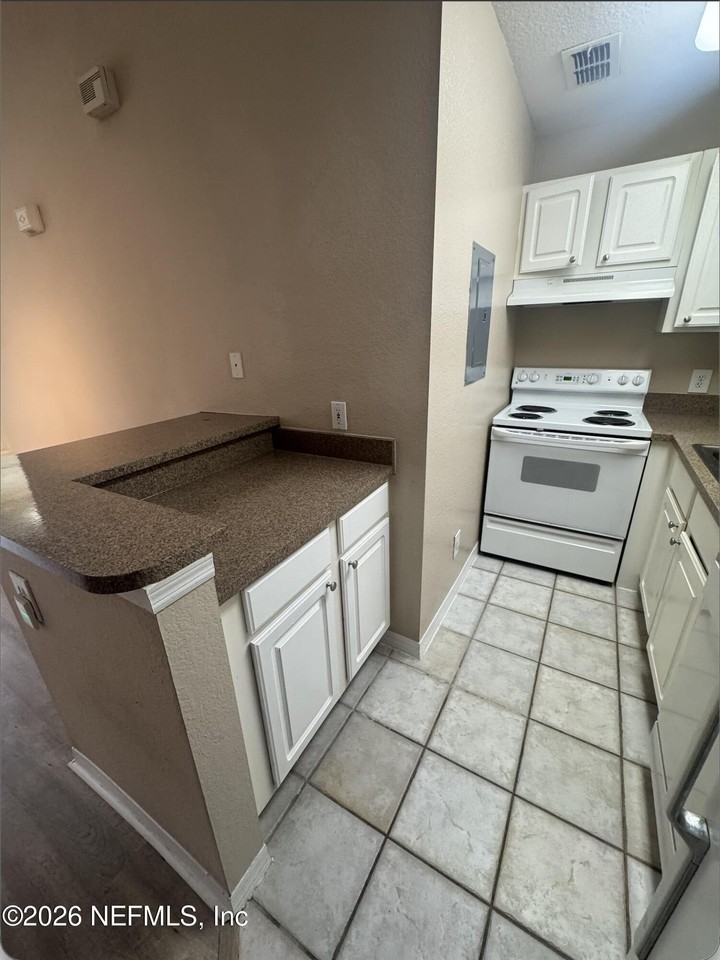 13703 Richmond Park Dr N #3310 - Photo 6 of 15