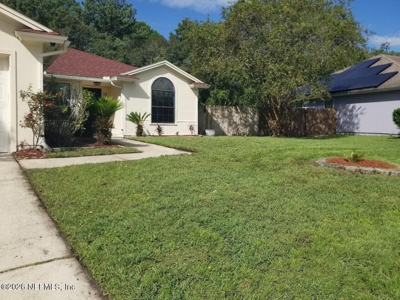 8280 Rocky Creek Dr - Photo 2 of 27