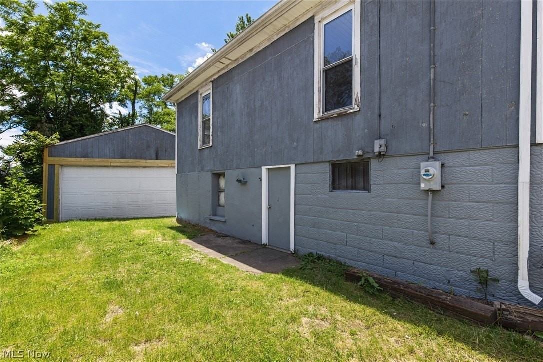 118 Spring Ave - Photo 4 of 20