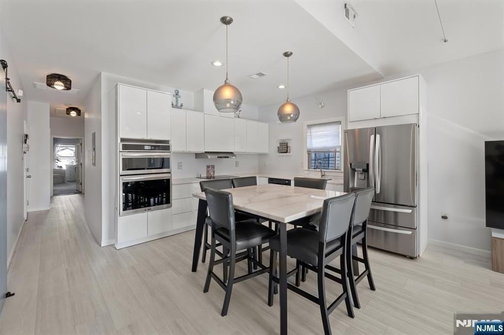 231 Hancock Ave #2 - Photo 3 of 13