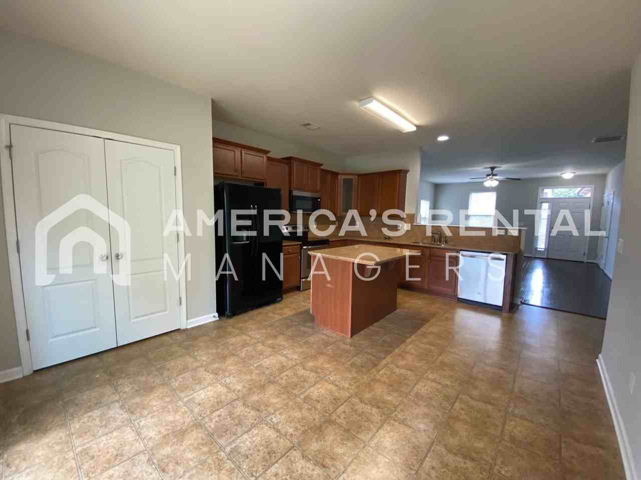 6720 Southern Trace Cir - Photo 5 of 18