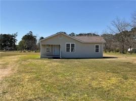 featured image of 13063 Hendry Rd