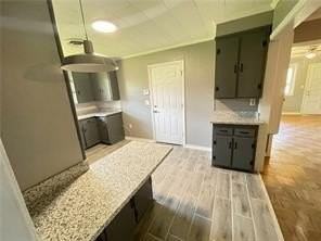 110 N Carter St - Photo 7 of 7