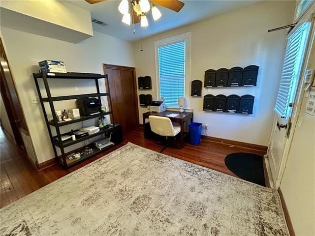 137 N Clark St #12 - Photo 7 of 10