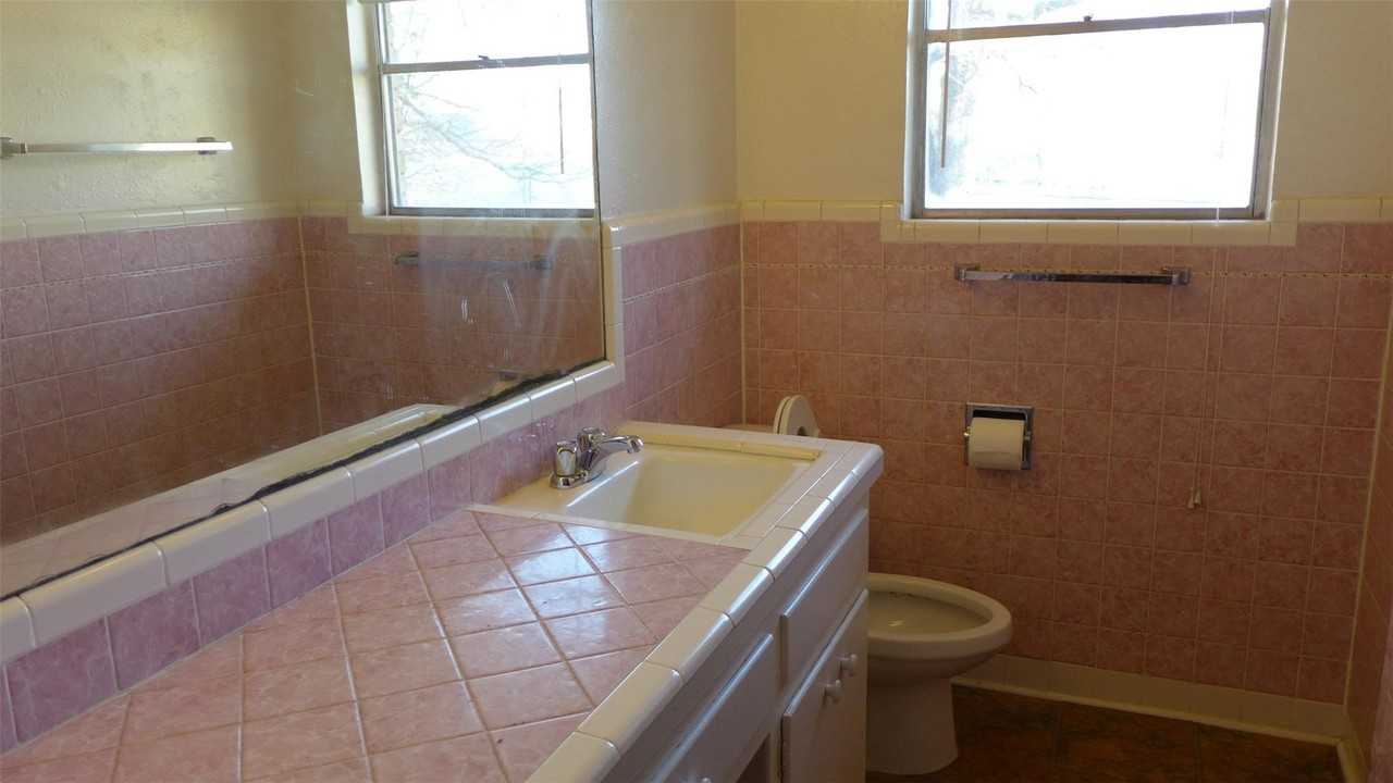 4208 Mccomas Rd - Photo 6 of 12