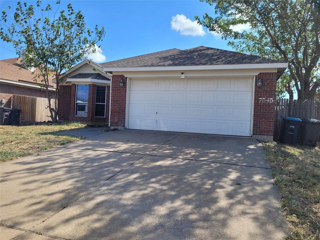 7545 Diamond Springs Trl - Photo 2 of 15
