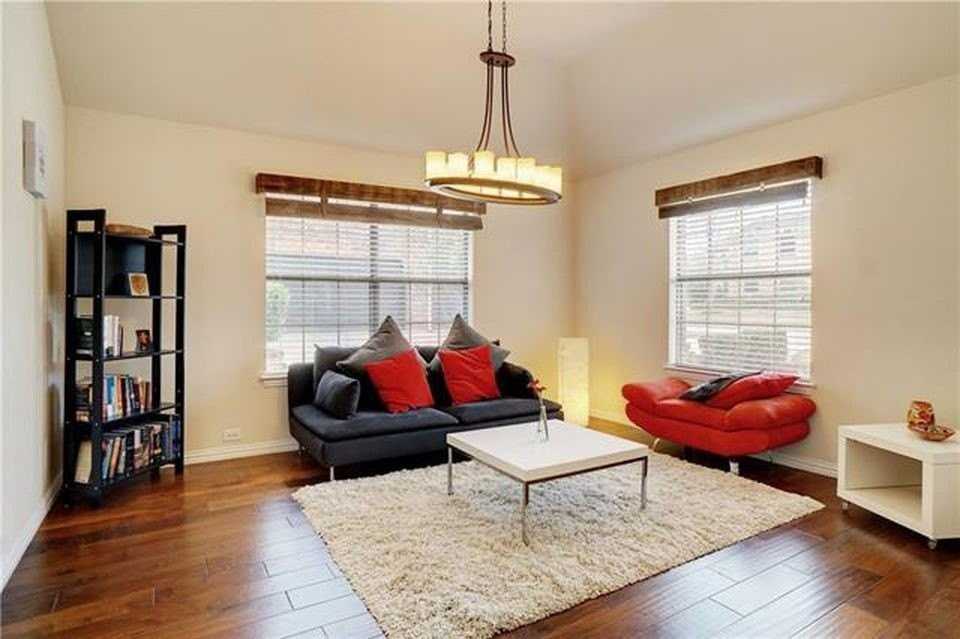 1709 Imperial Springs Dr - Photo 2 of 20