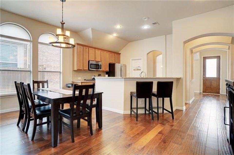 1709 Imperial Springs Dr - Photo 4 of 20