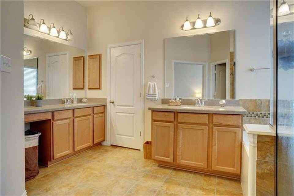 1709 Imperial Springs Dr - Photo 6 of 20