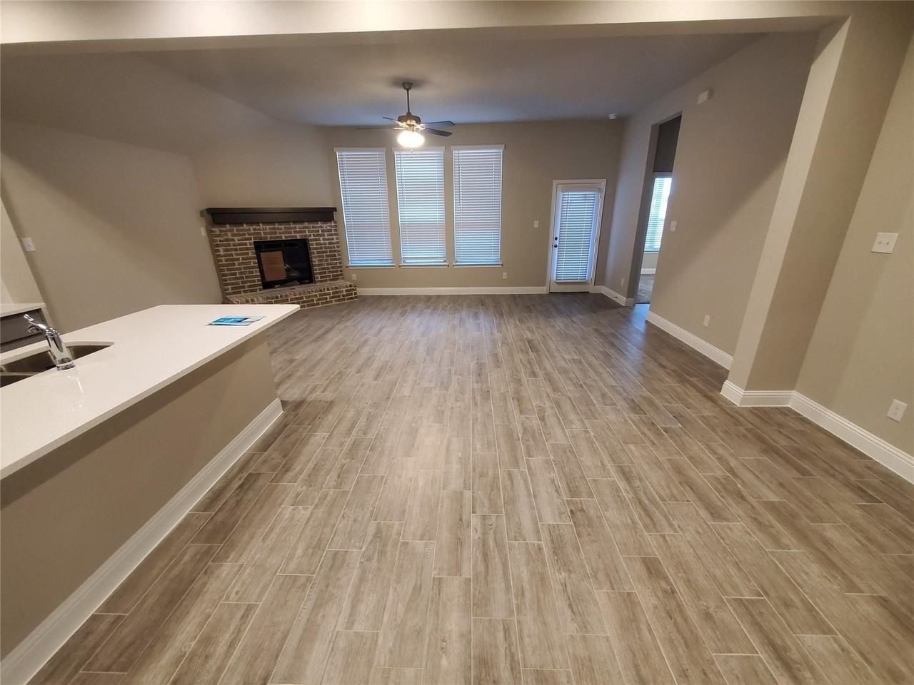 14928 Chipwood Dr - Photo 4 of 17