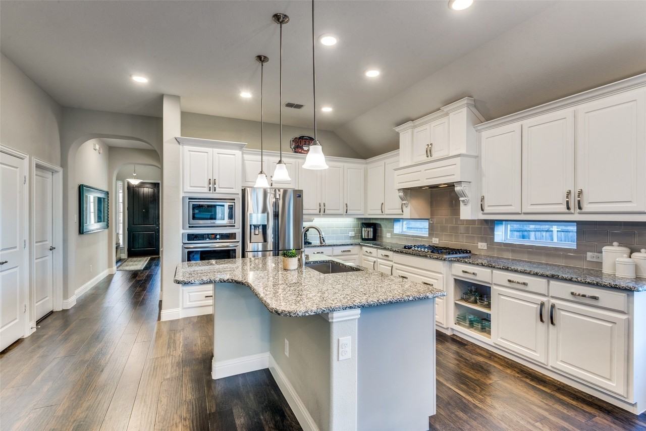 2913 Dockside - Photo 7 of 34