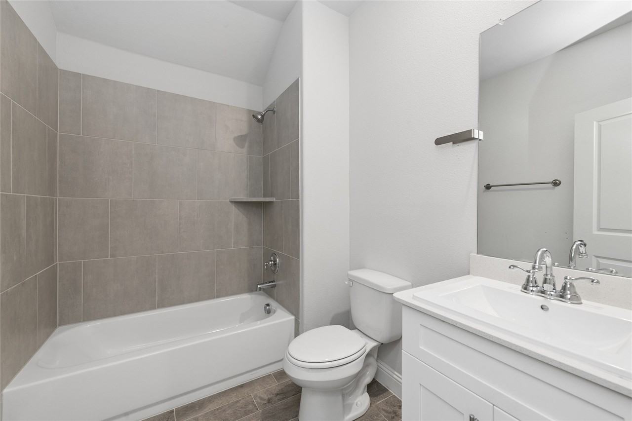 613 Cattle Chute Ct - Photo 4 of 32