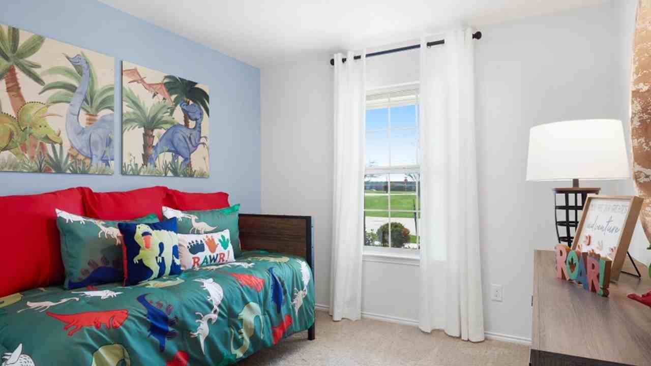 1208 Wildflower St - Photo 2 of 15