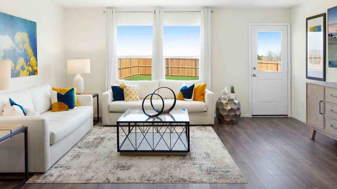1208 Wildflower St - Photo 5 of 15