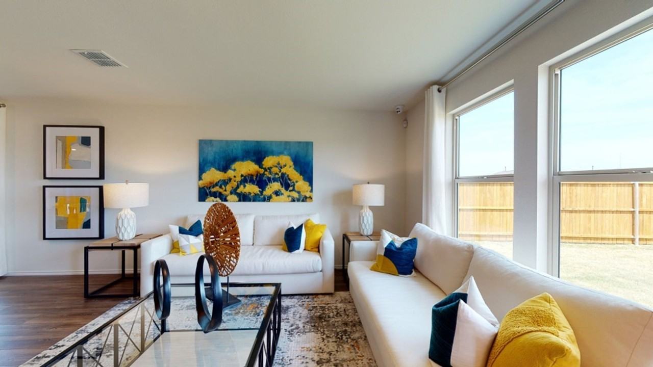 1208 Wildflower St - Photo 6 of 15