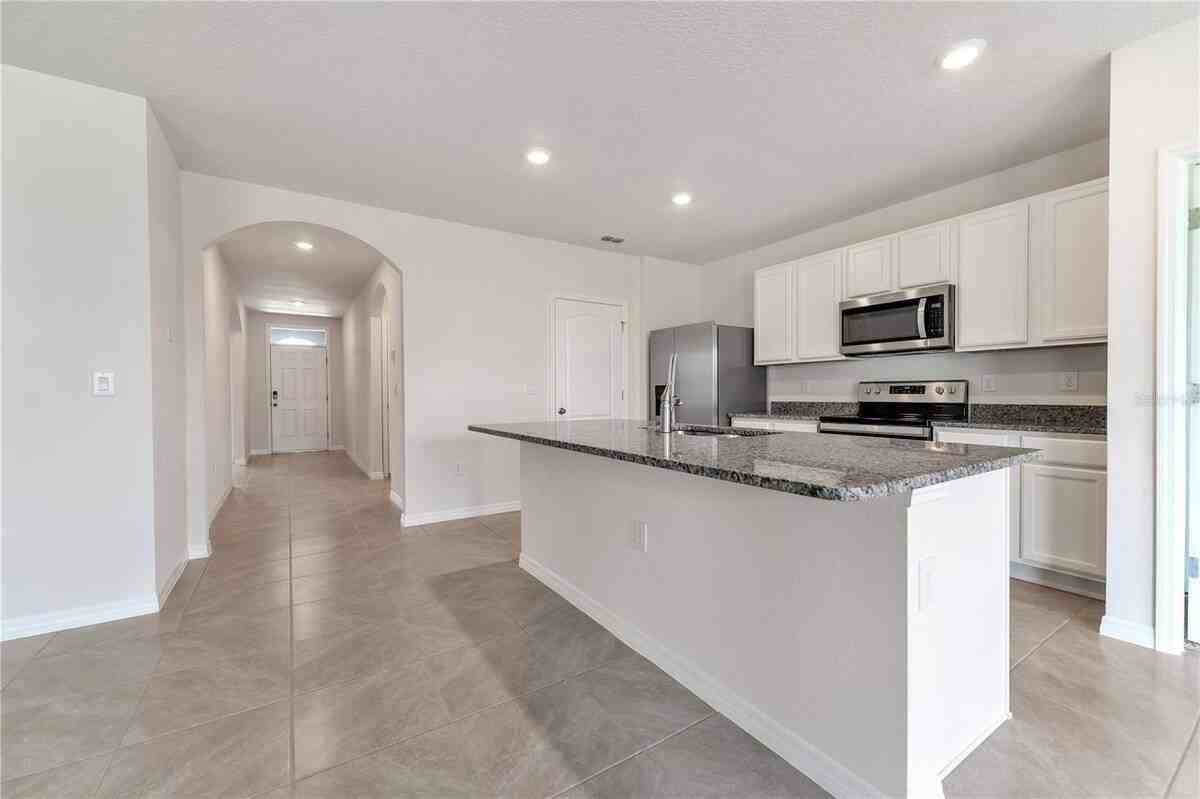 320 Guadlupe St - Photo 4 of 36