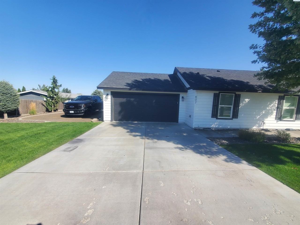 607 S Yolo St - Photo 3 of 21