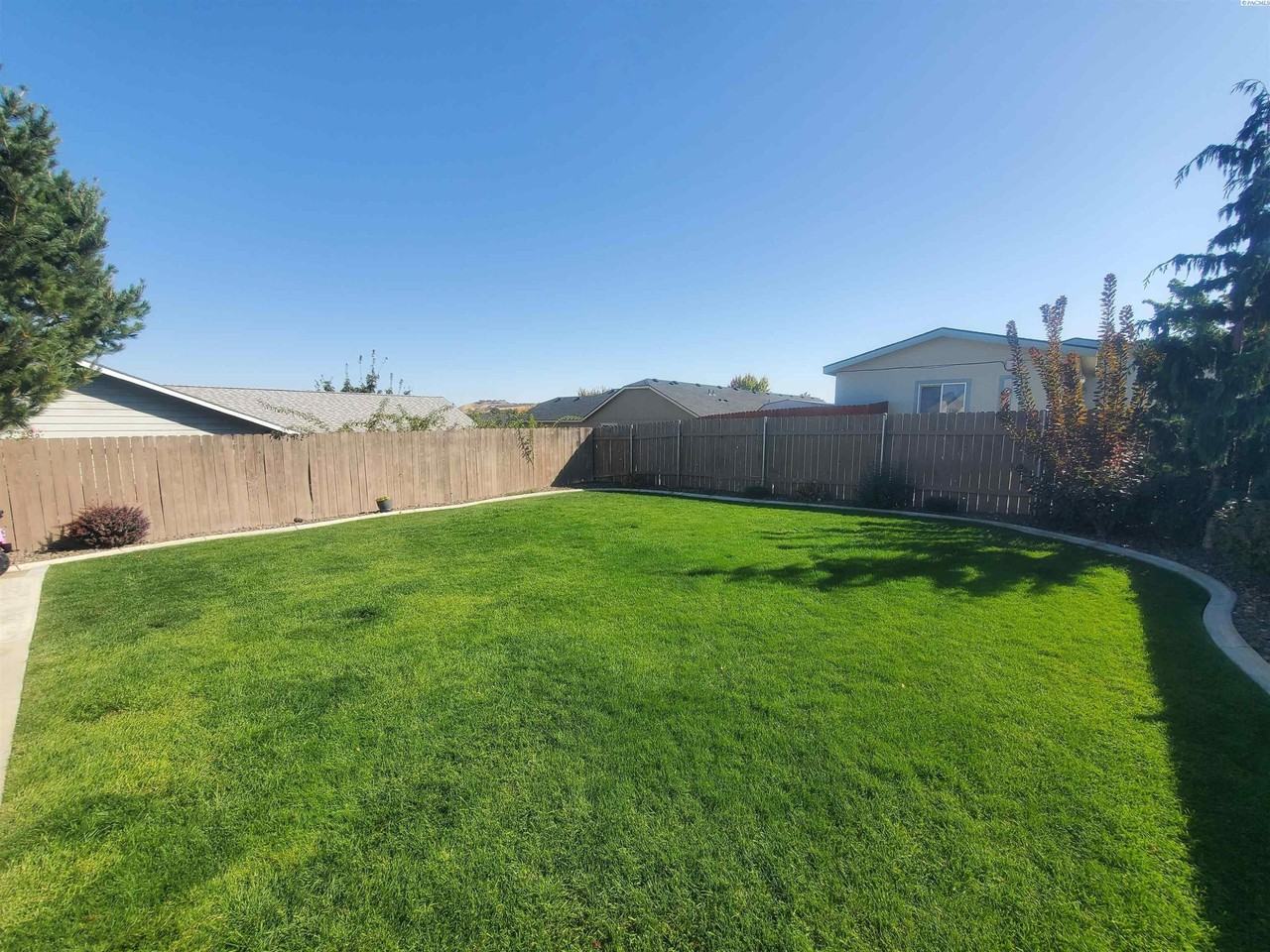 607 S Yolo St - Photo 6 of 21
