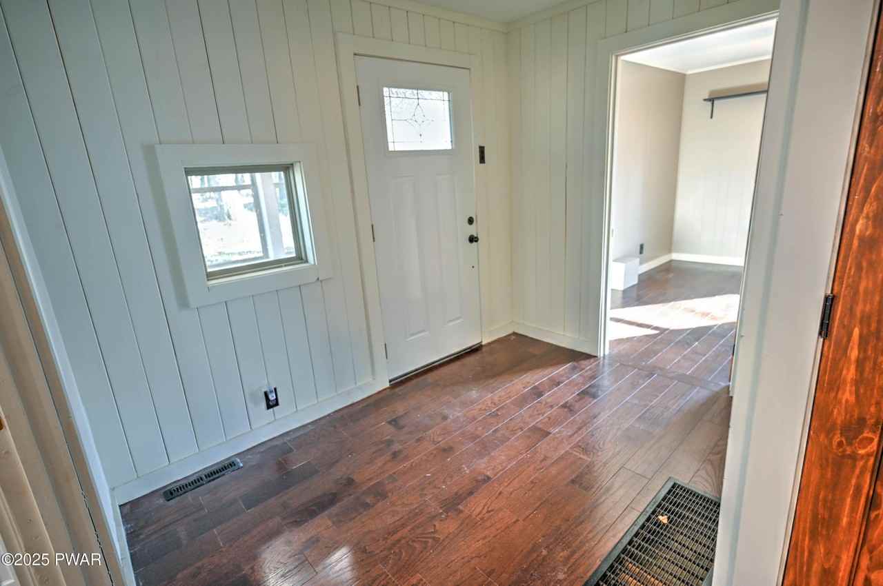424 Sunset Forest Dr - Photo 7 of 28