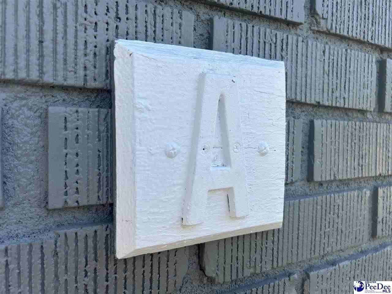 710A Gregg Ave - Photo 3 of 13