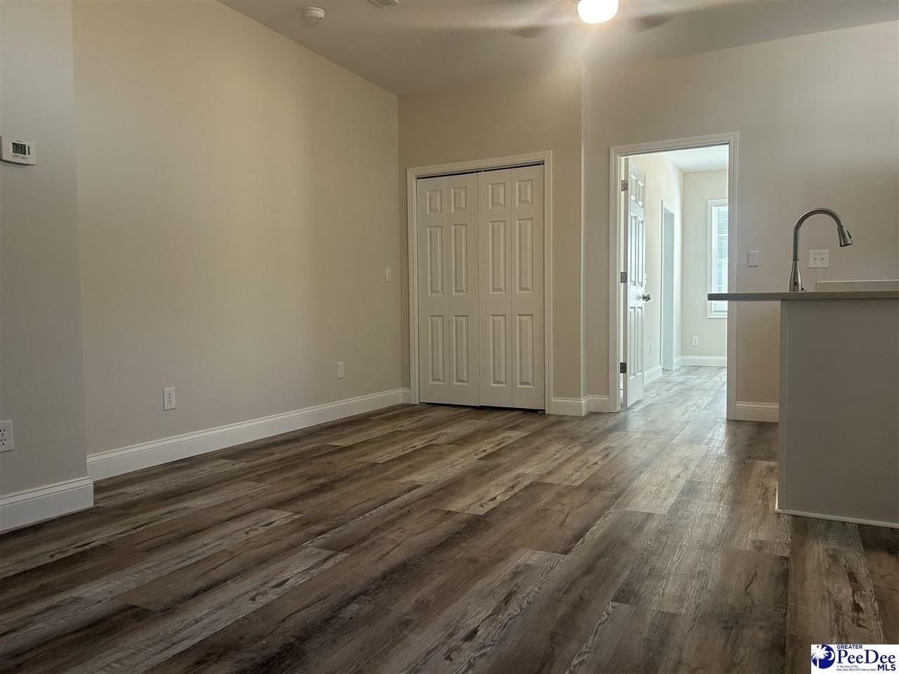 710B Gregg Ave - Photo 4 of 13