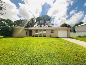 544 Se Chapman Ave - Photo 1 of 1