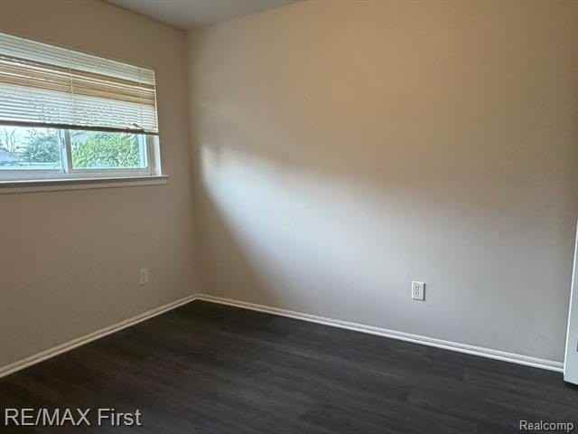 831 Montie Rd - Photo 3 of 9