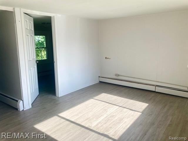 23360 Carlisle Ave - Photo 3 of 9