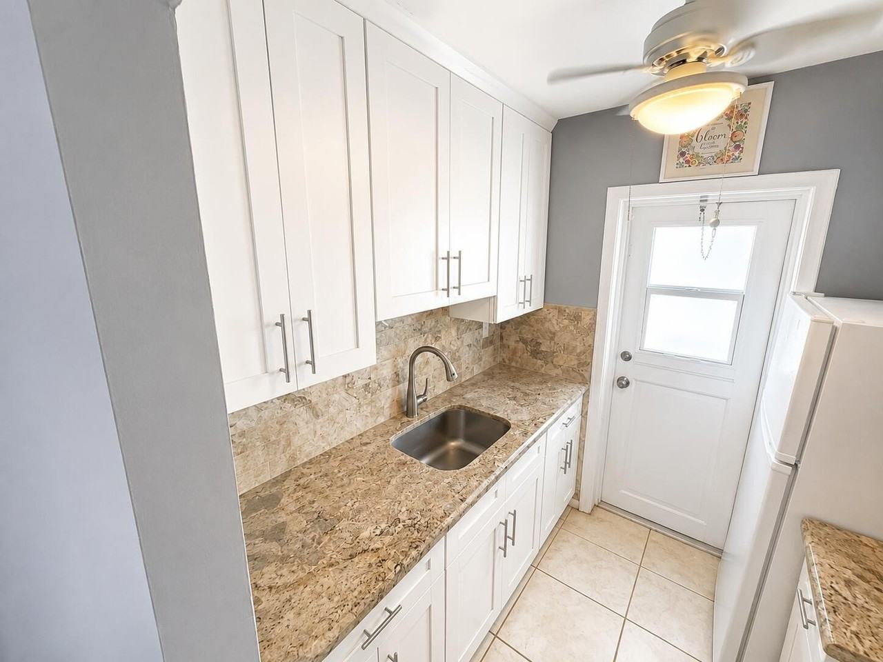 1114 Lake Ter #203 - Photo 6 of 17