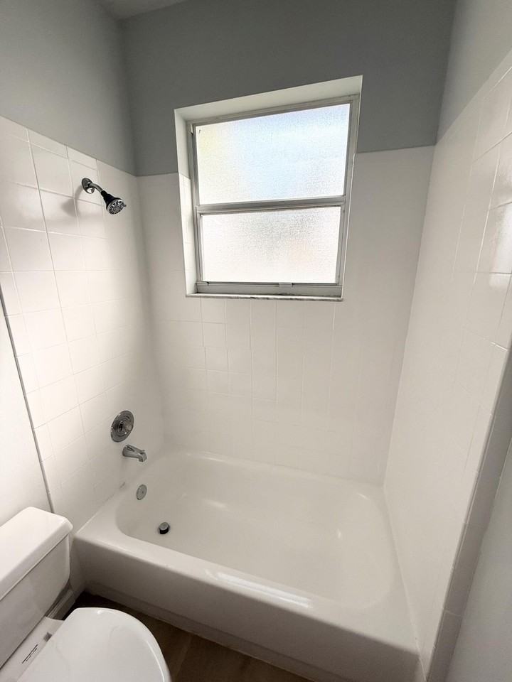 12077 Sunset Point Cir - Photo 6 of 16