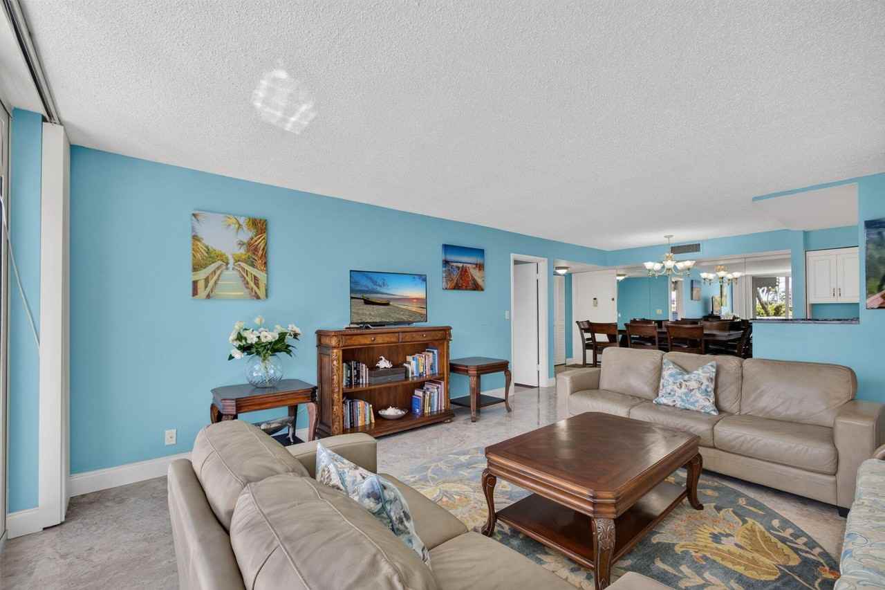 630 Ocean Dr #209 - Photo 4 of 41